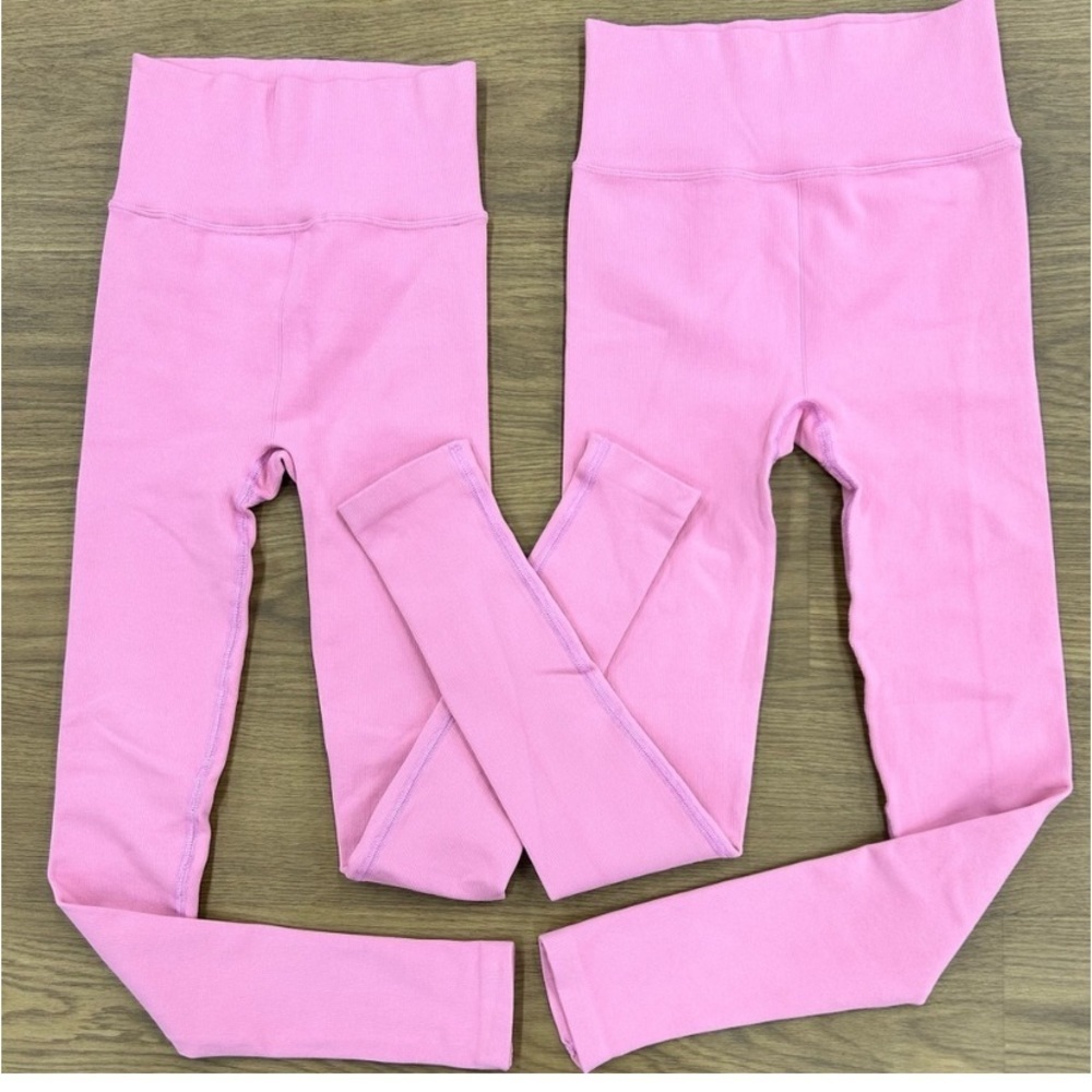 pink leggings size s/m - Picture 3 of 8